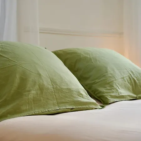 Le 38 F2 De Charme Renove Proche Vieux-marche Апартаменты